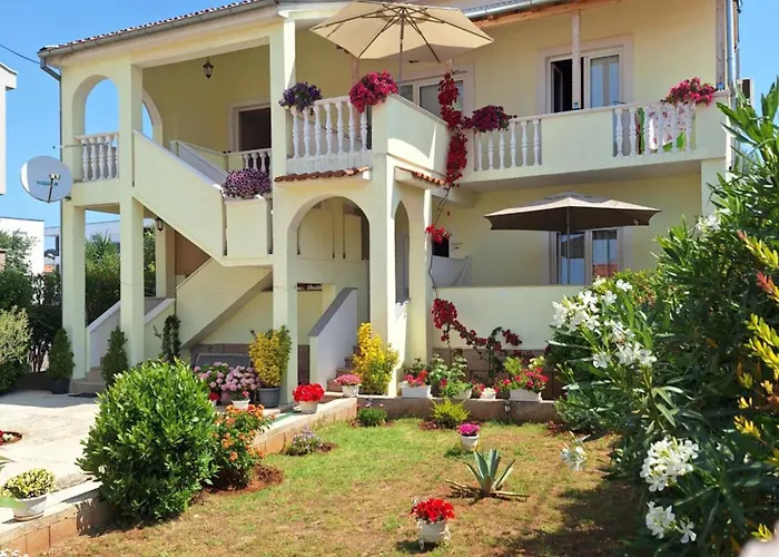 Apartments Star - Free Private Parking