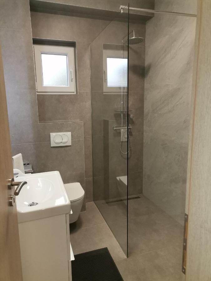 Star - Free Private Parking Apartment Zadar