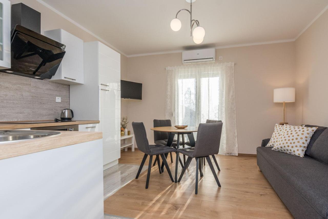 Star - Free Private Parking Appartement Zadar